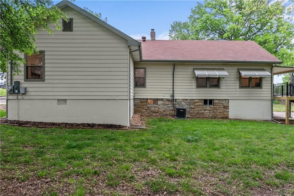 2521 W 47th Terrace — photo 46