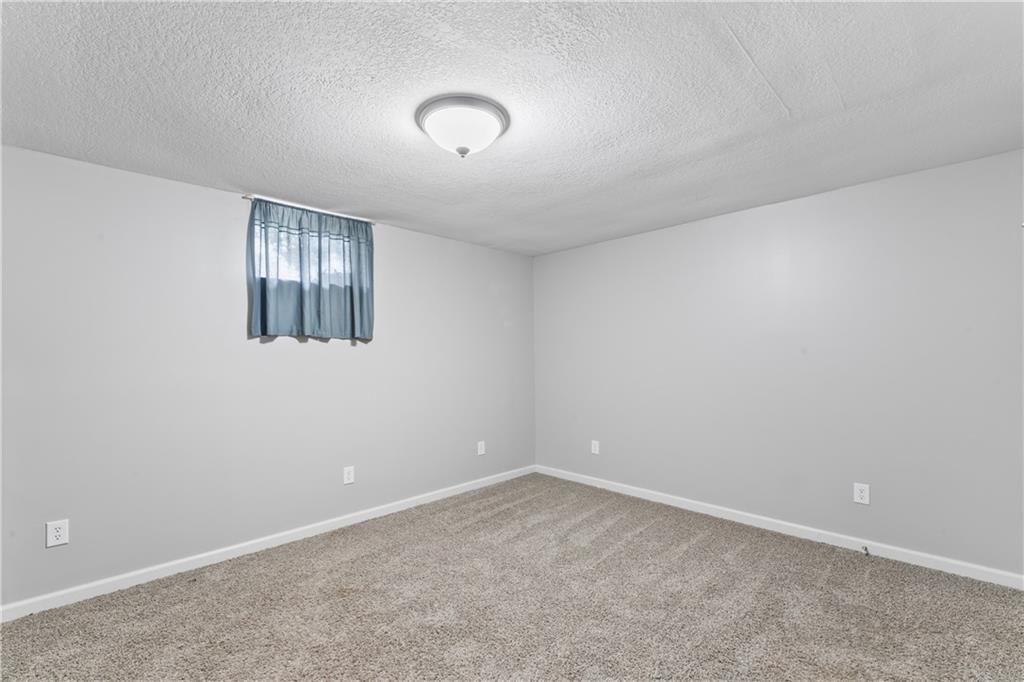 Photo 39 of 49 - 4504 NE 60th Terrace