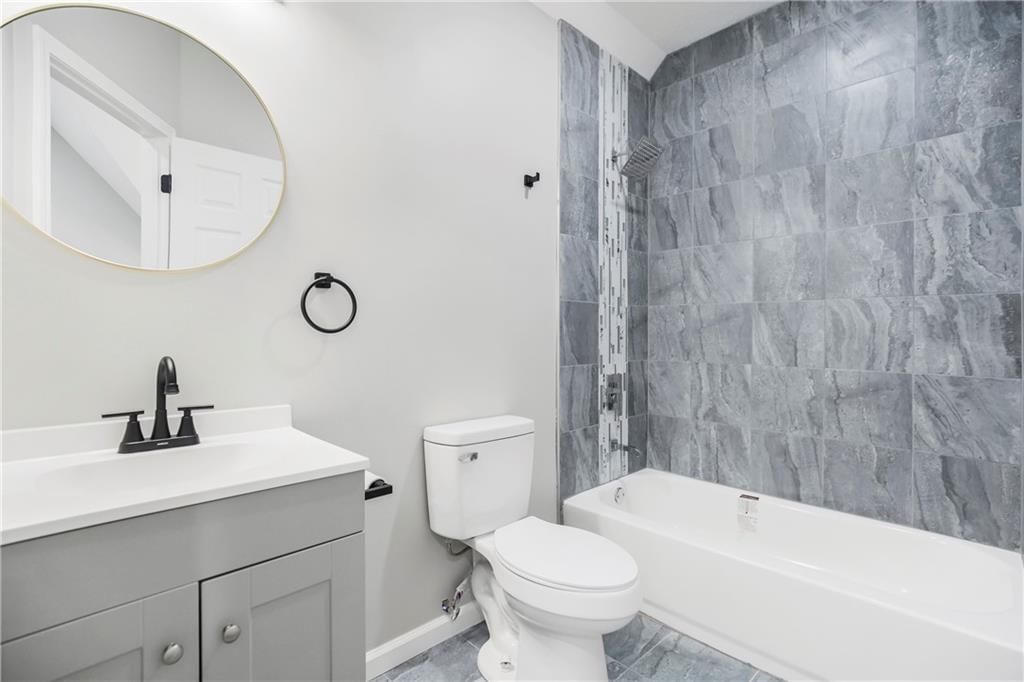 Photo 18 of 30 - 2414 N 10th Street