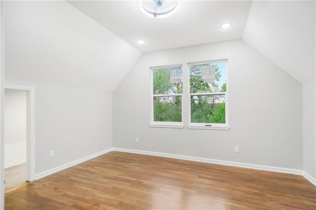 Photo 19 of 30 - 2414 N 10th Street