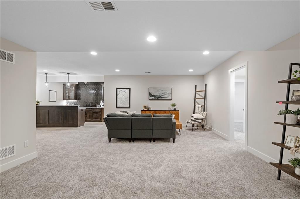 9069 Shady Bend Road — photo 40