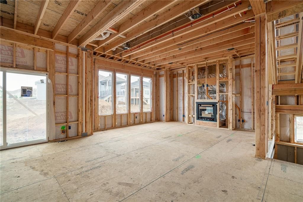25031 W 141st Street — photo 4