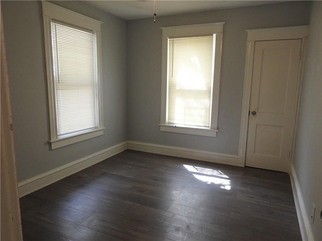 4236 Agnes Avenue — photo 8