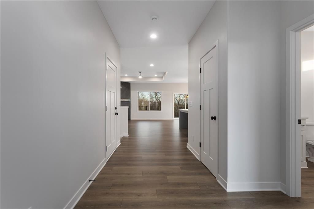 110 E Woodland Avenue — photo 4