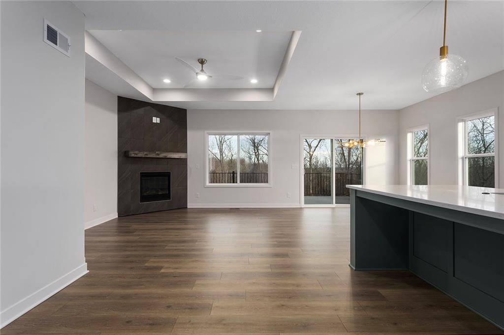 110 E Woodland Avenue — photo 8