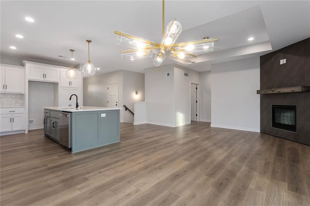 110 E Woodland Avenue — photo 13