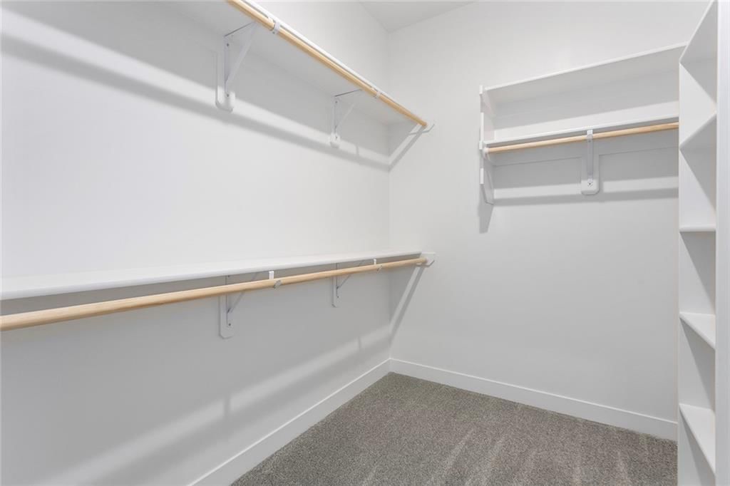 110 E Woodland Avenue — photo 22