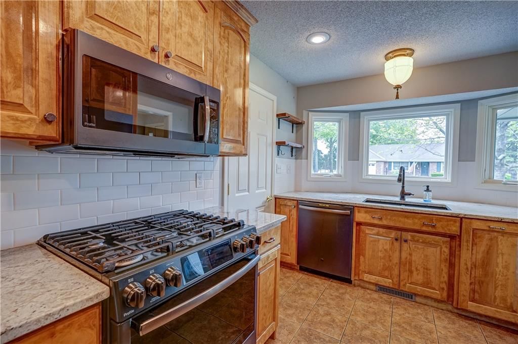 1002 SW Orrington Place — photo 20