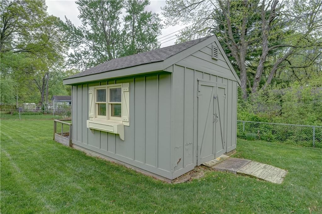 1002 SW Orrington Place — photo 41