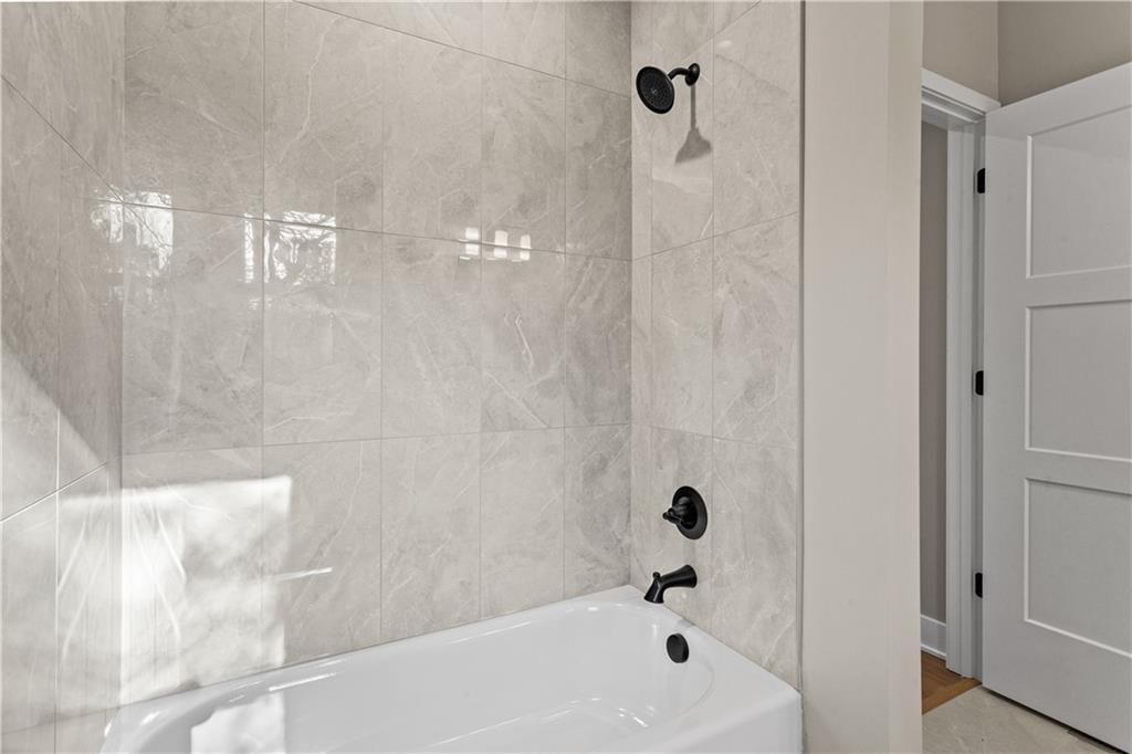 1604 Stonewall Drive — photo 33