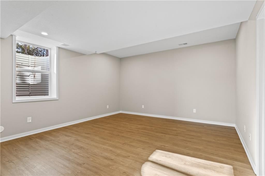 1604 Stonewall Drive — photo 34