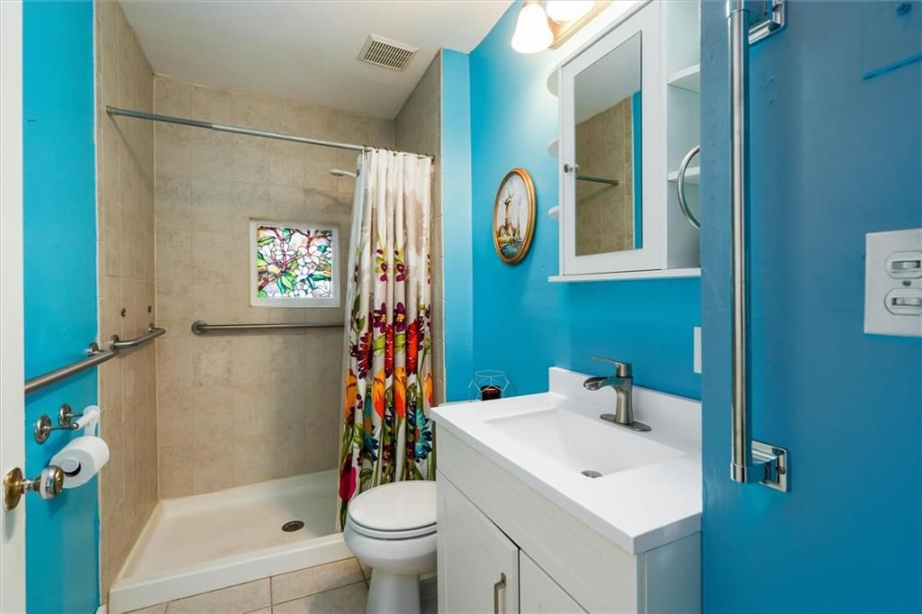 920 Grove Street — photo 26