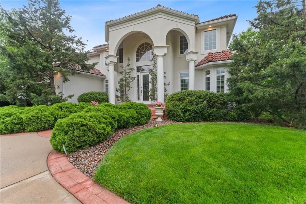 289 NW Rockwood Court — photo 4