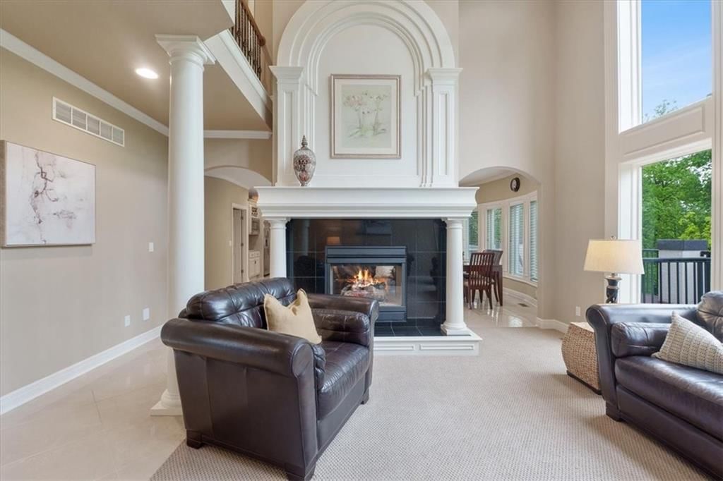 289 NW Rockwood Court — photo 8
