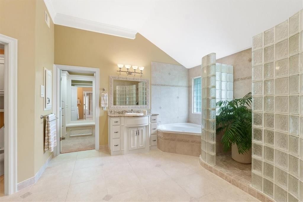 289 NW Rockwood Court — photo 50
