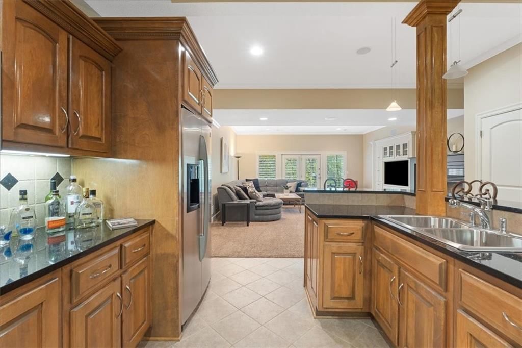 289 NW Rockwood Court — photo 57