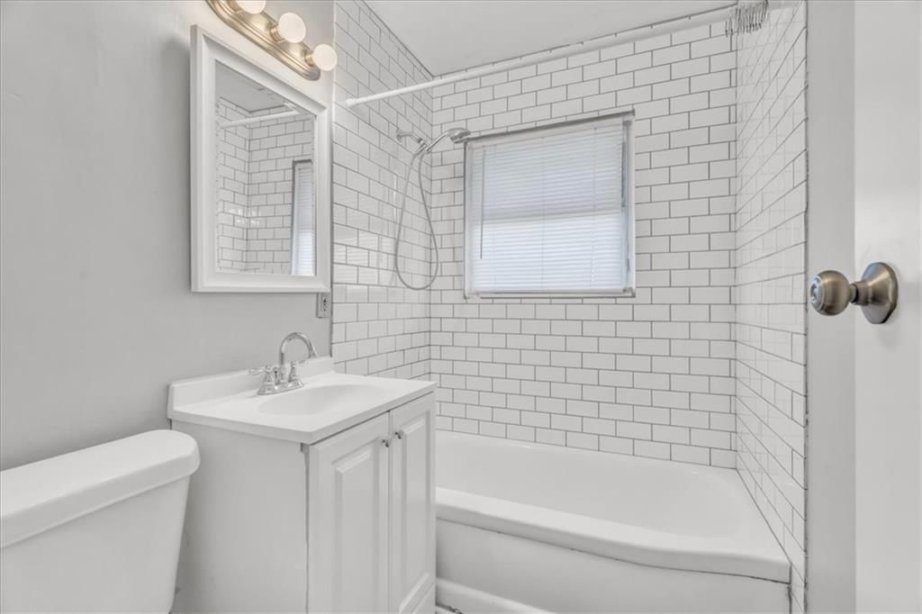 8802 E 92nd Street — photo 17