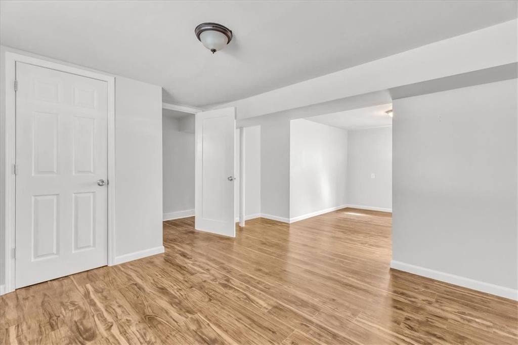 8802 E 92nd Street — photo 19