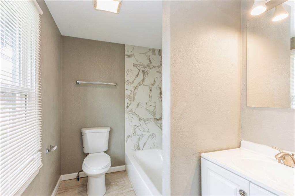 7005 Askew Avenue — photo 11