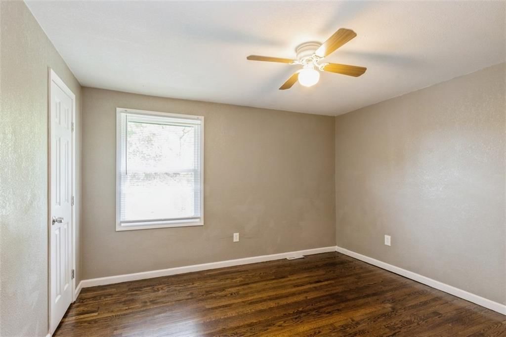 7005 Askew Avenue — photo 13