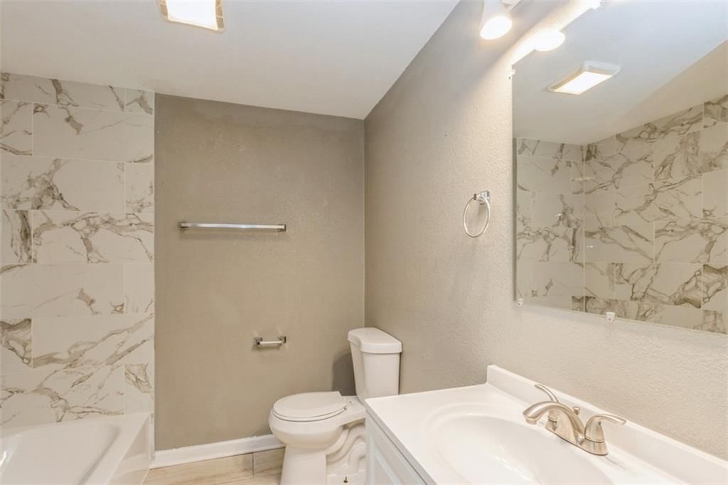 7005 Askew Avenue — photo 14