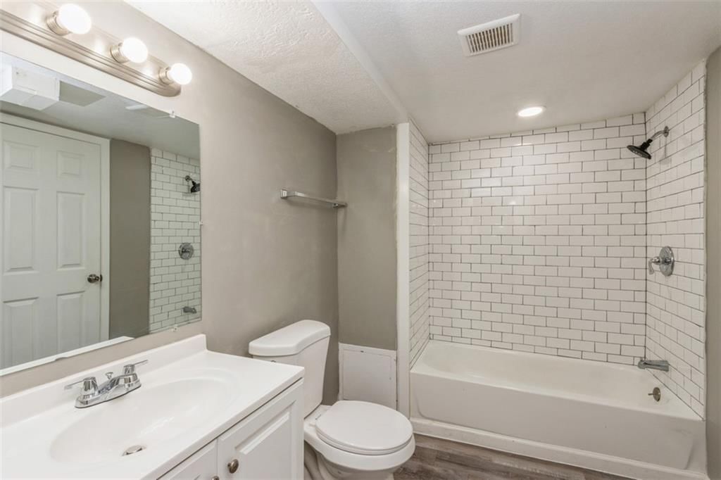 7005 Askew Avenue — photo 16
