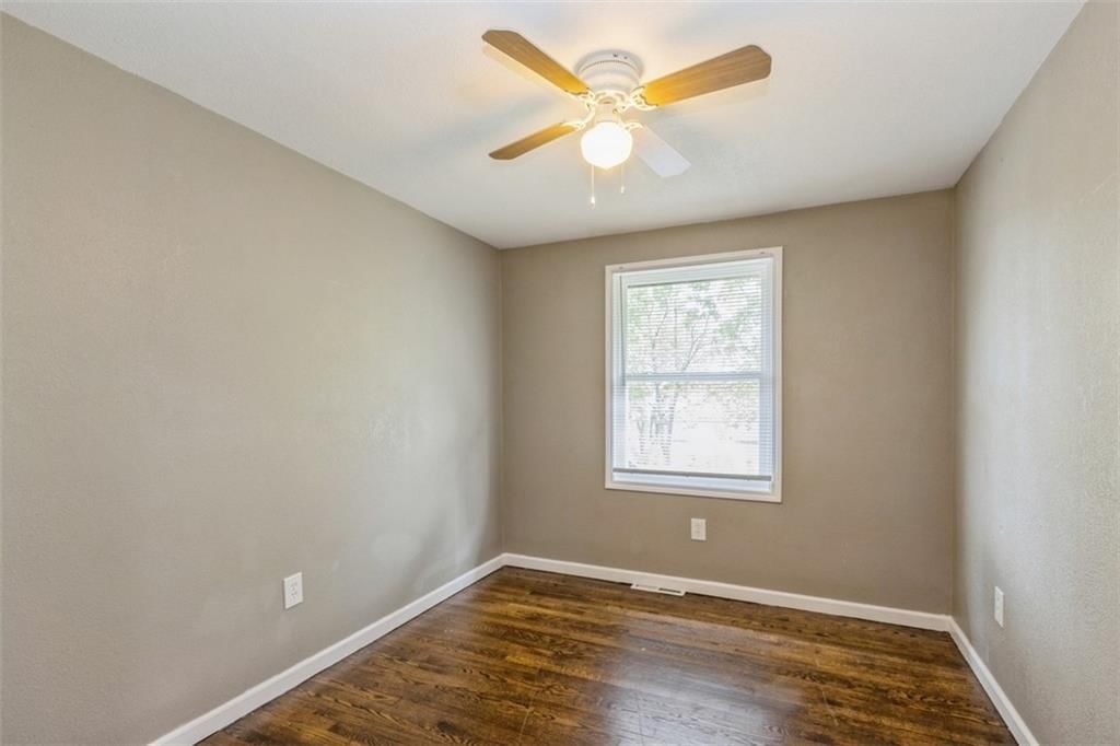7005 Askew Avenue — photo 17
