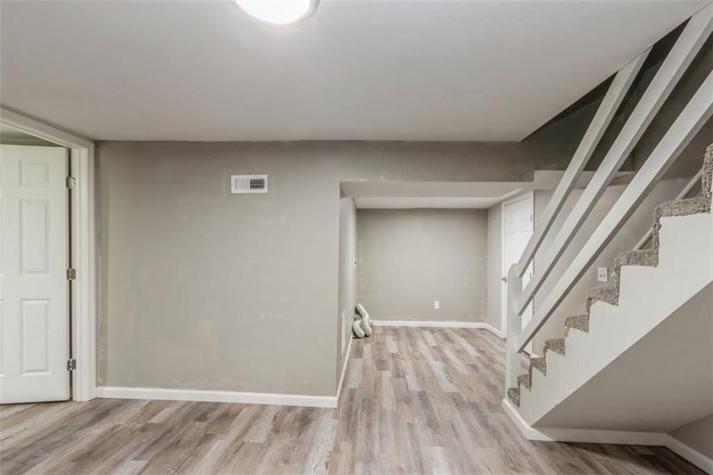7005 Askew Avenue — photo 19