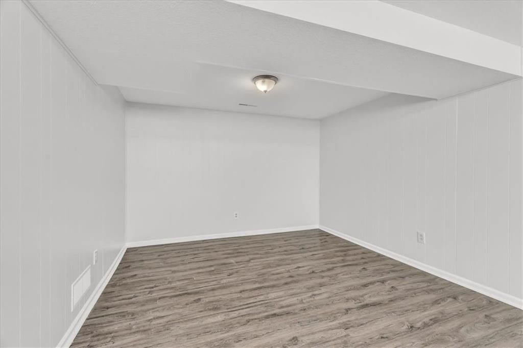 Photo 25 of 28 - 15398 E 45TH Place
