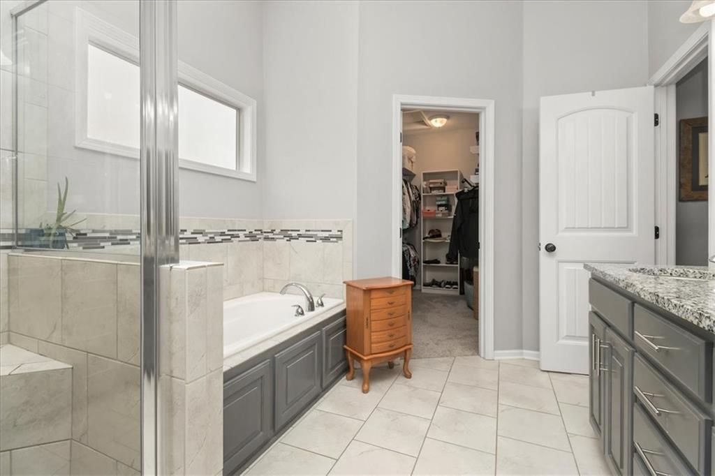 609 SW Joseph Circle — photo 16