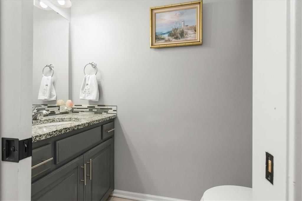609 SW Joseph Circle — photo 17