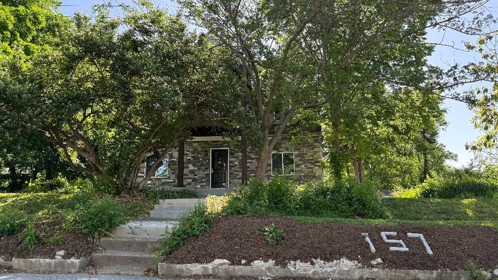 Photo 1 of 21 - 157 Clark Avenue