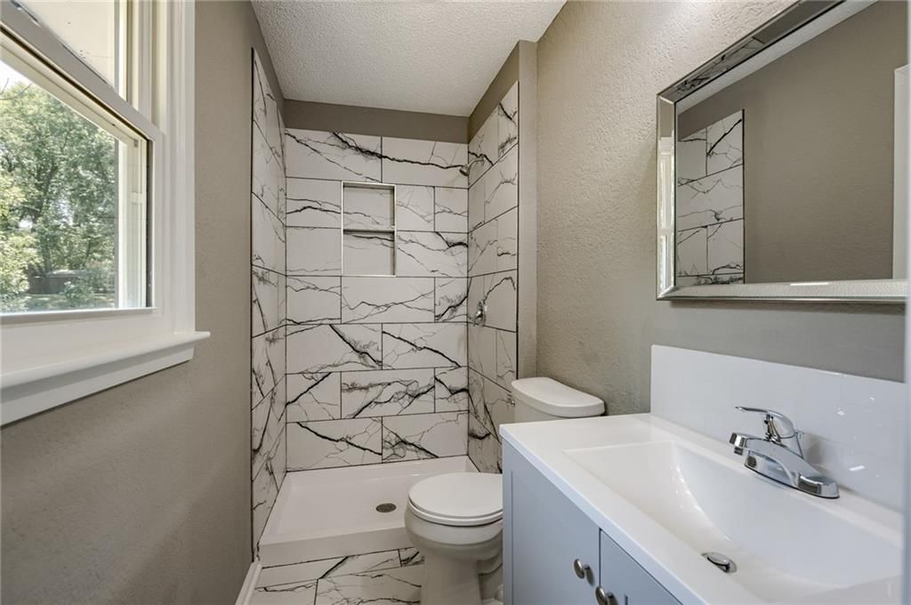 3327 N 55 Street — photo 13