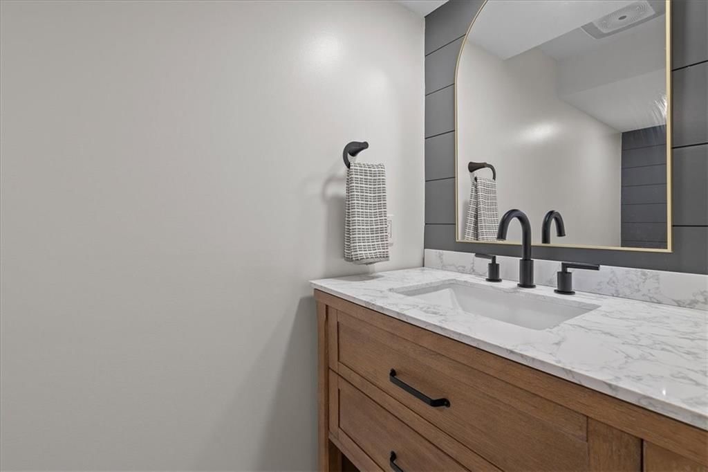 5400 W 65th Terrace — photo 27