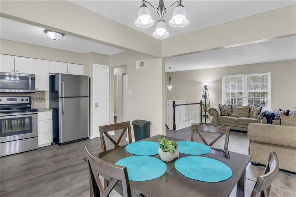 2517 NW Kingsridge Drive — photo 5
