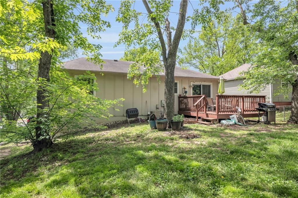2517 NW Kingsridge Drive — photo 28