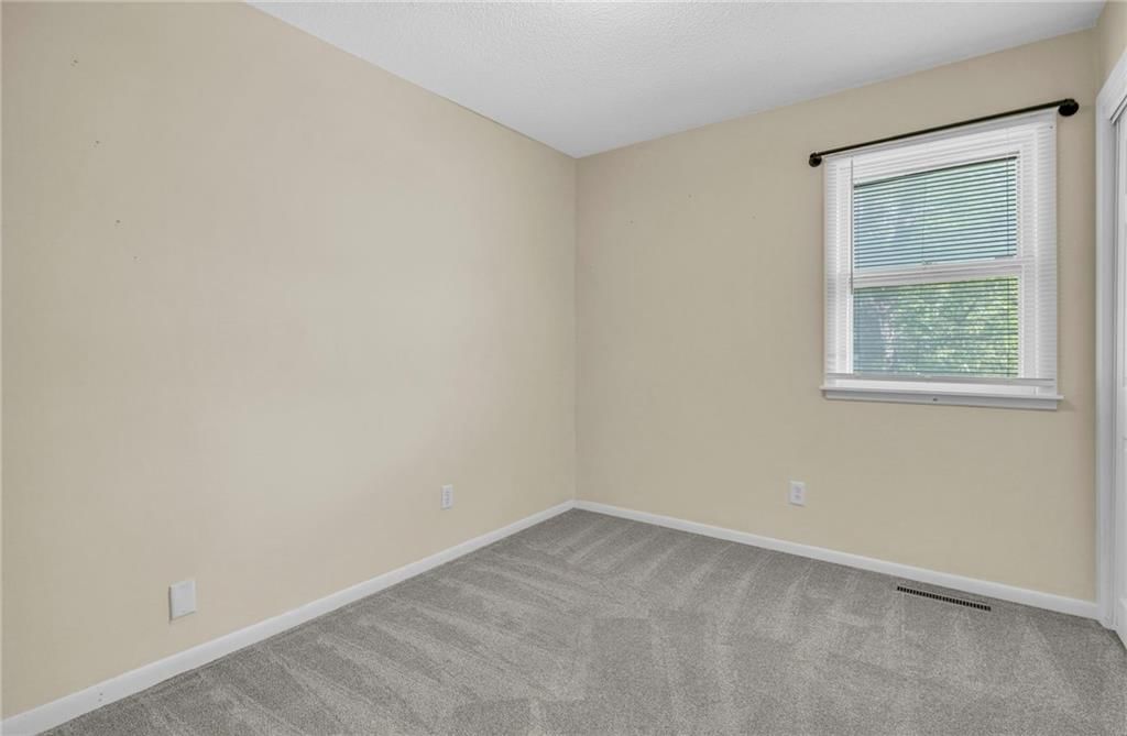 356 W 3rd Terrace — photo 9