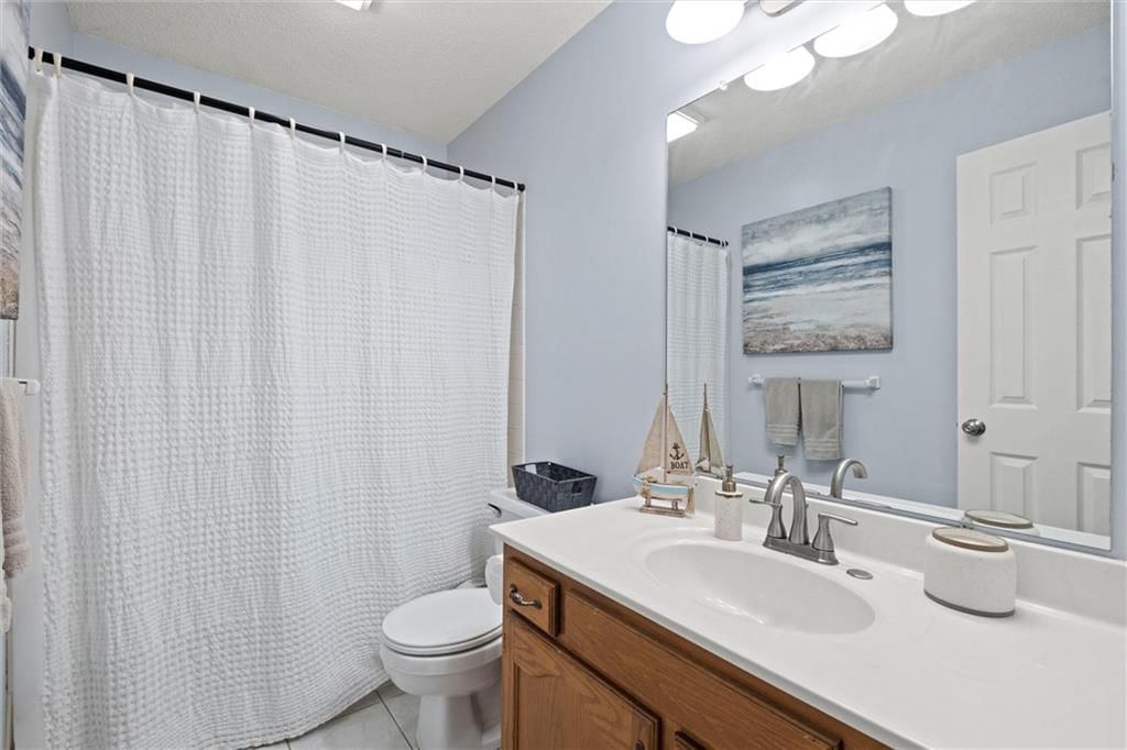 619 NE Bryant Drive — photo 23