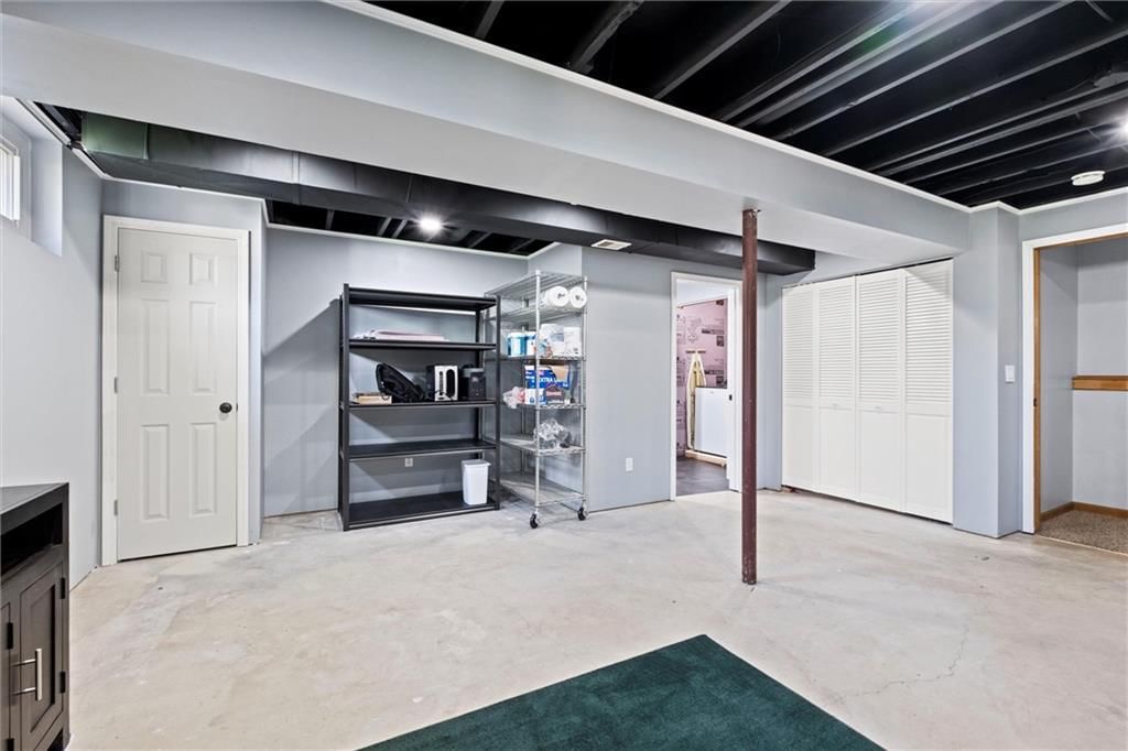 619 NE Bryant Drive — photo 26