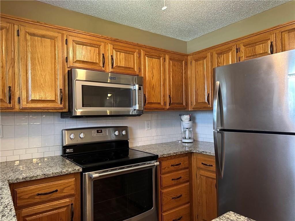 117 SW Cross Creek Drive — photo 9
