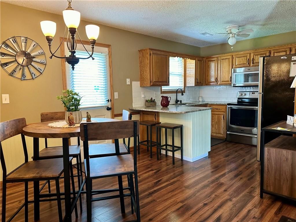 117 SW Cross Creek Drive — photo 28