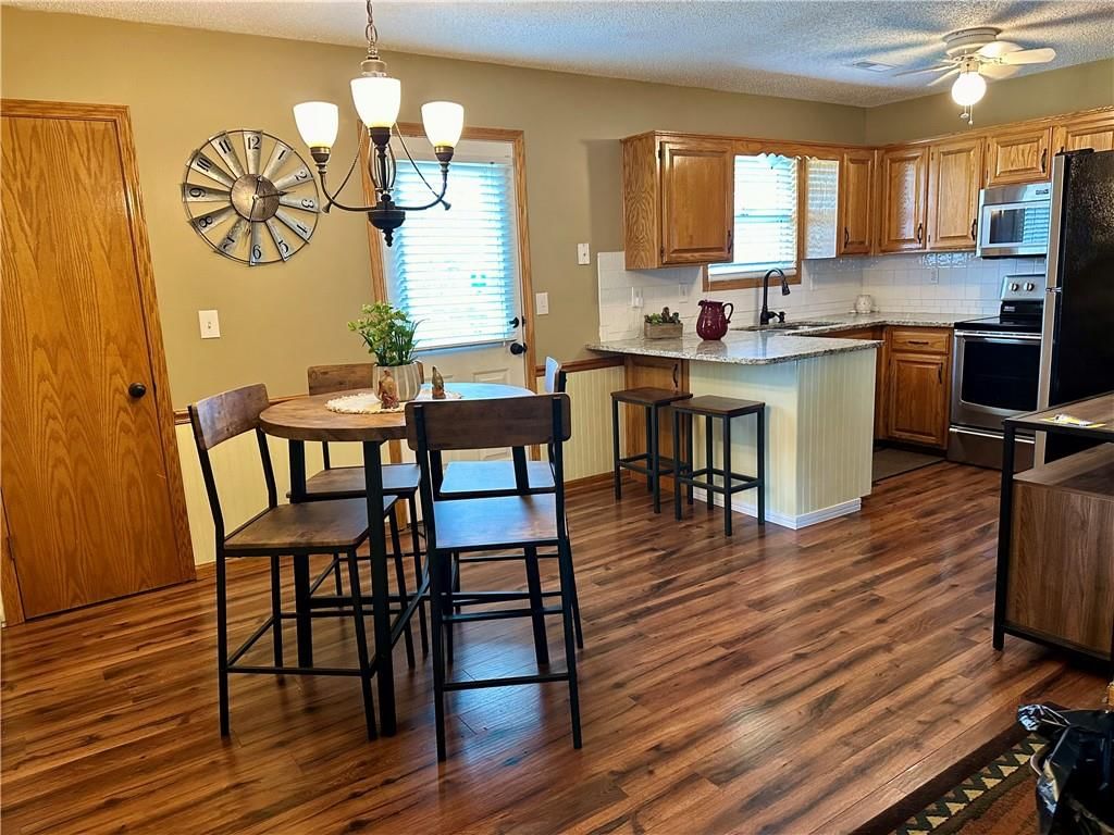 117 SW Cross Creek Drive — photo 29