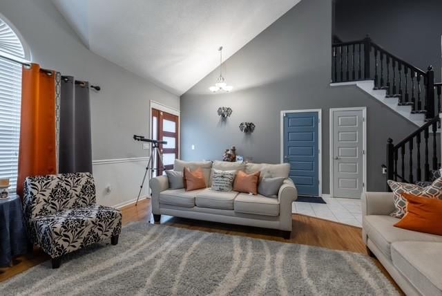 204 NW Cody Drive — photo 3