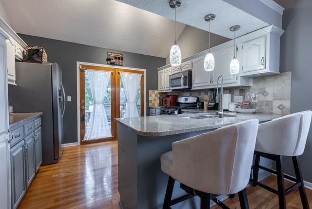 204 NW Cody Drive — photo 9