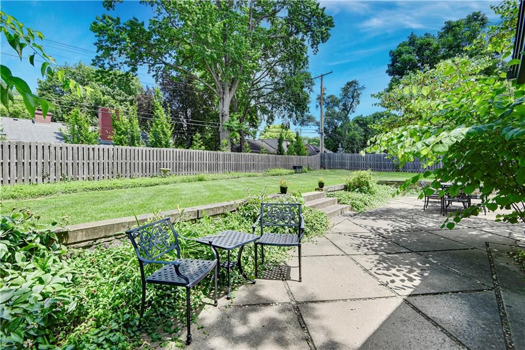 Photo 46 of 49 - 2802 W 66th Terrace
