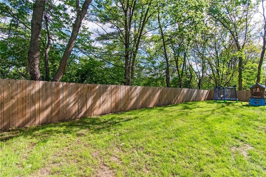 135 E Longfellow Street — photo 27