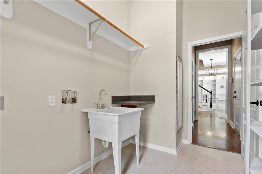 7406 W 145TH Terrace — photo 31