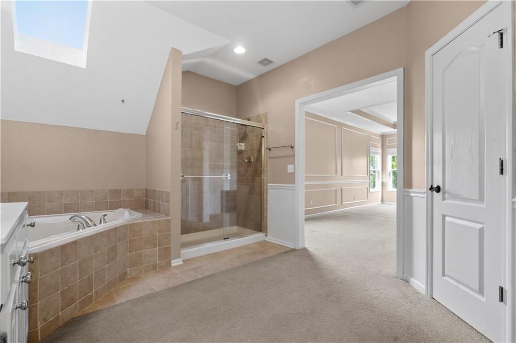 7406 W 145TH Terrace — photo 42