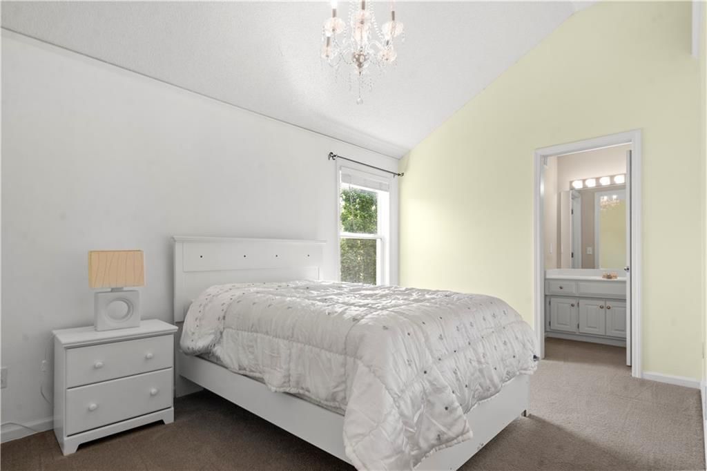 7406 W 145TH Terrace — photo 47