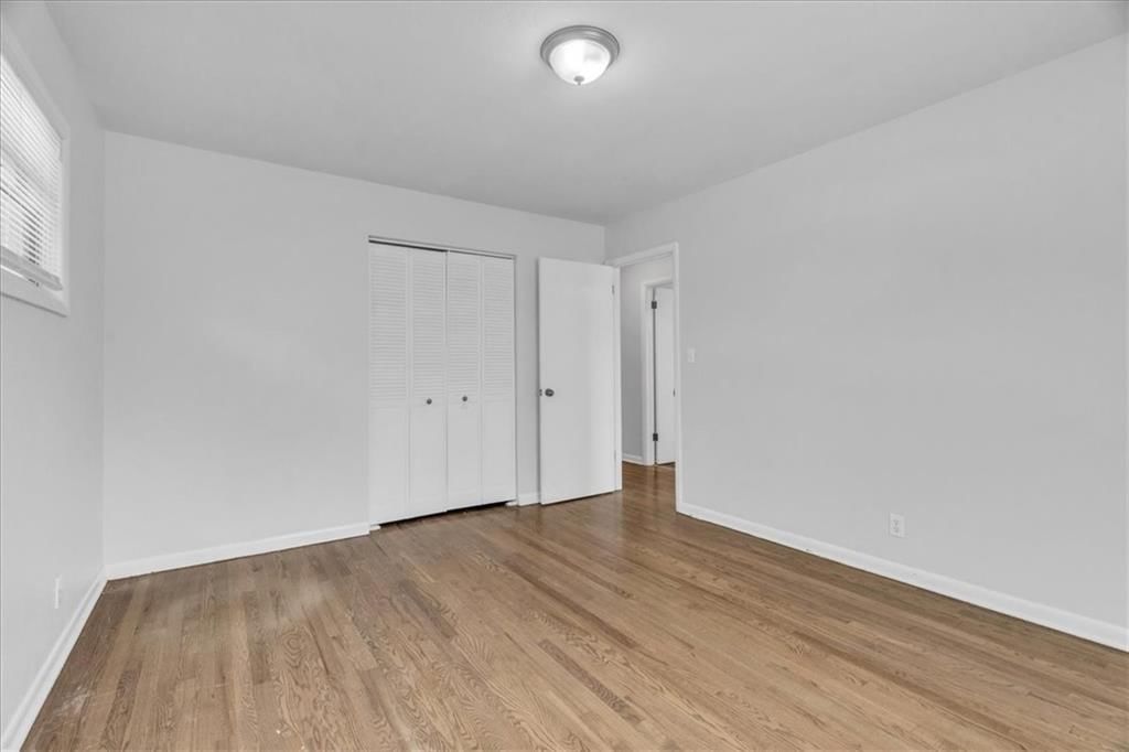 Photo 20 of 26 - 479 NE Meadowbrook Road